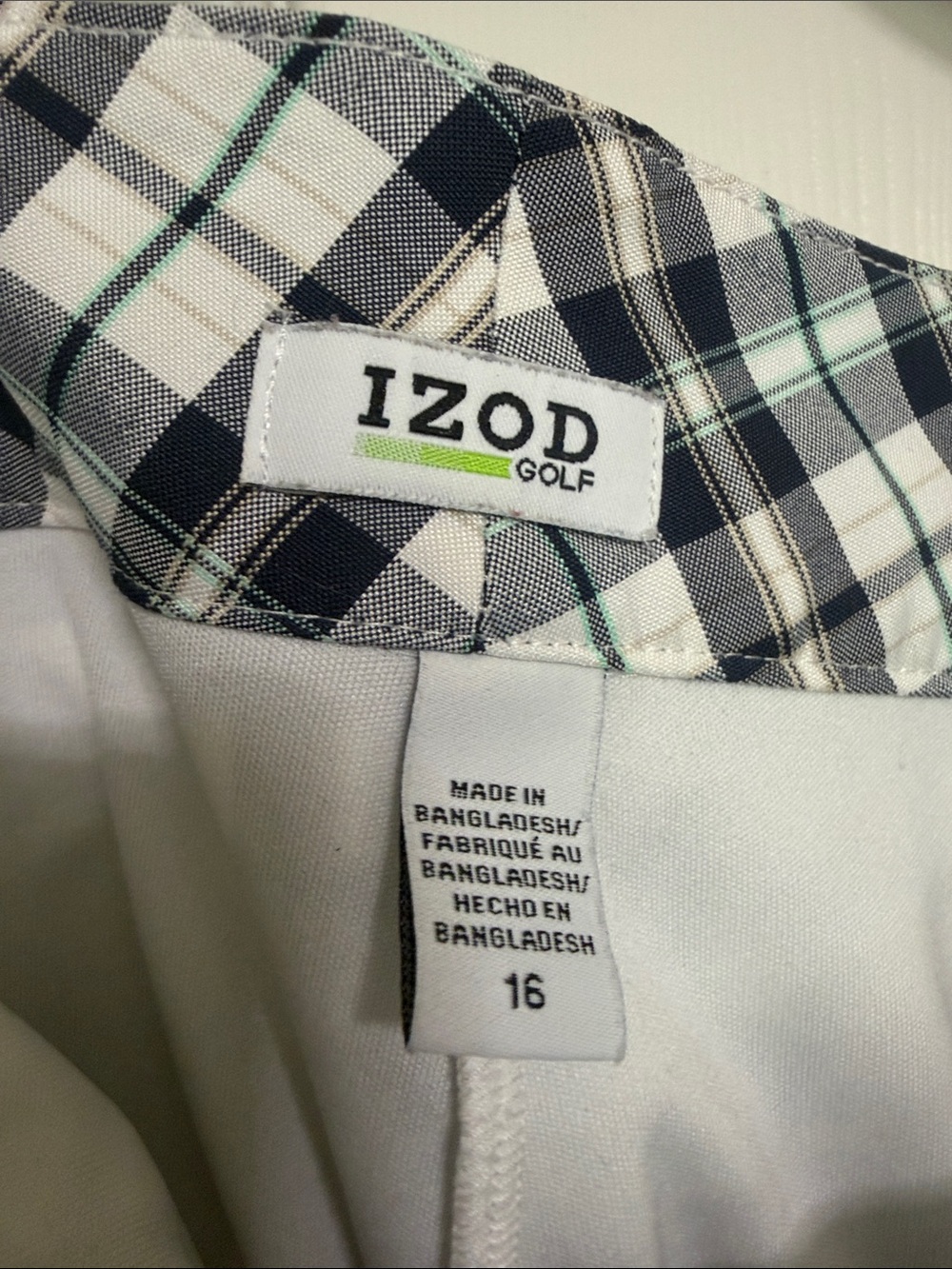 Izod Navy and White Plaid Mini Skirt - Picture 3 of 6